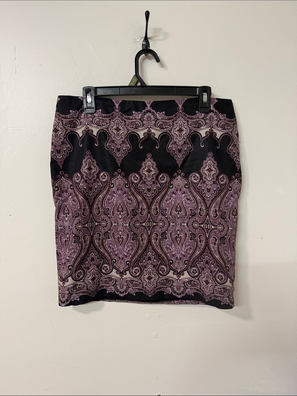 INC International Concepts Black and Mauve Paisley Pencil Skirt